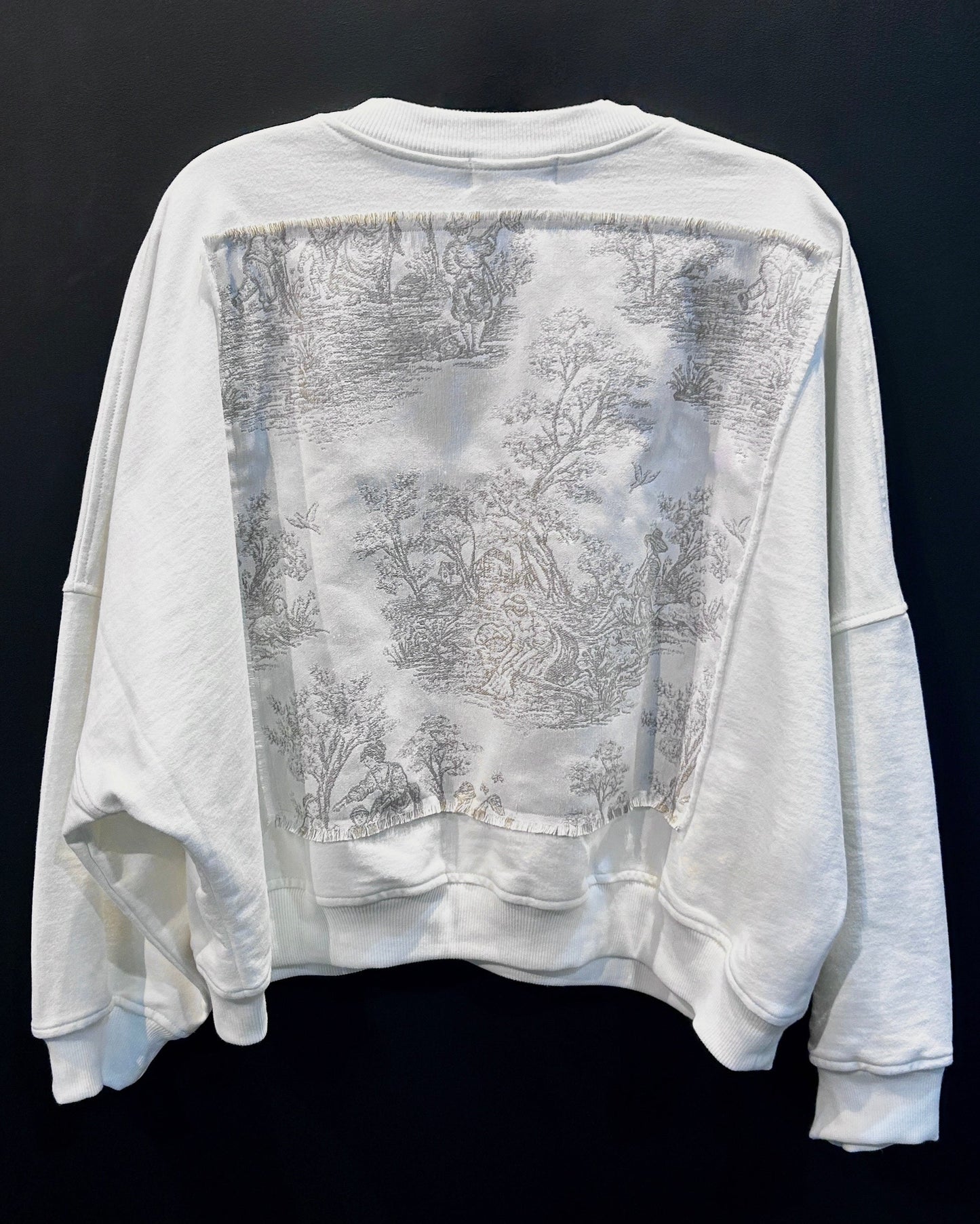 Crewneck niños crema