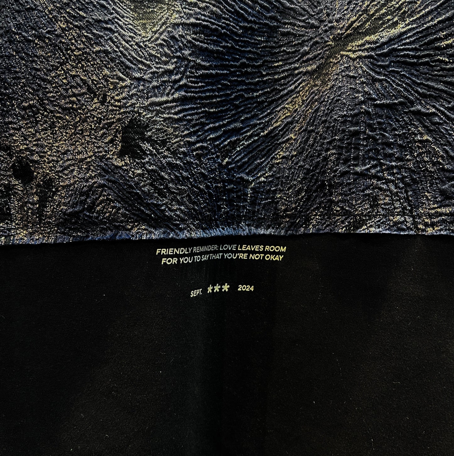 Camiseta Oversized Negra Blue Patch