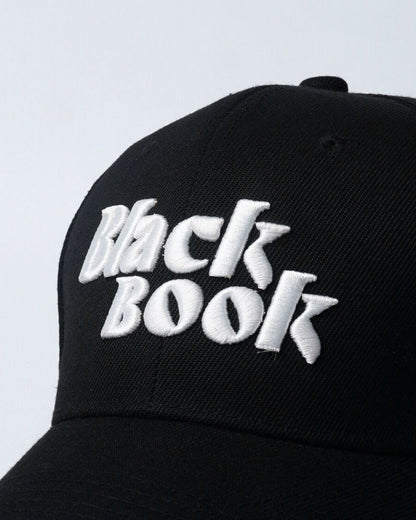 Gorra negra Black Book® blanco