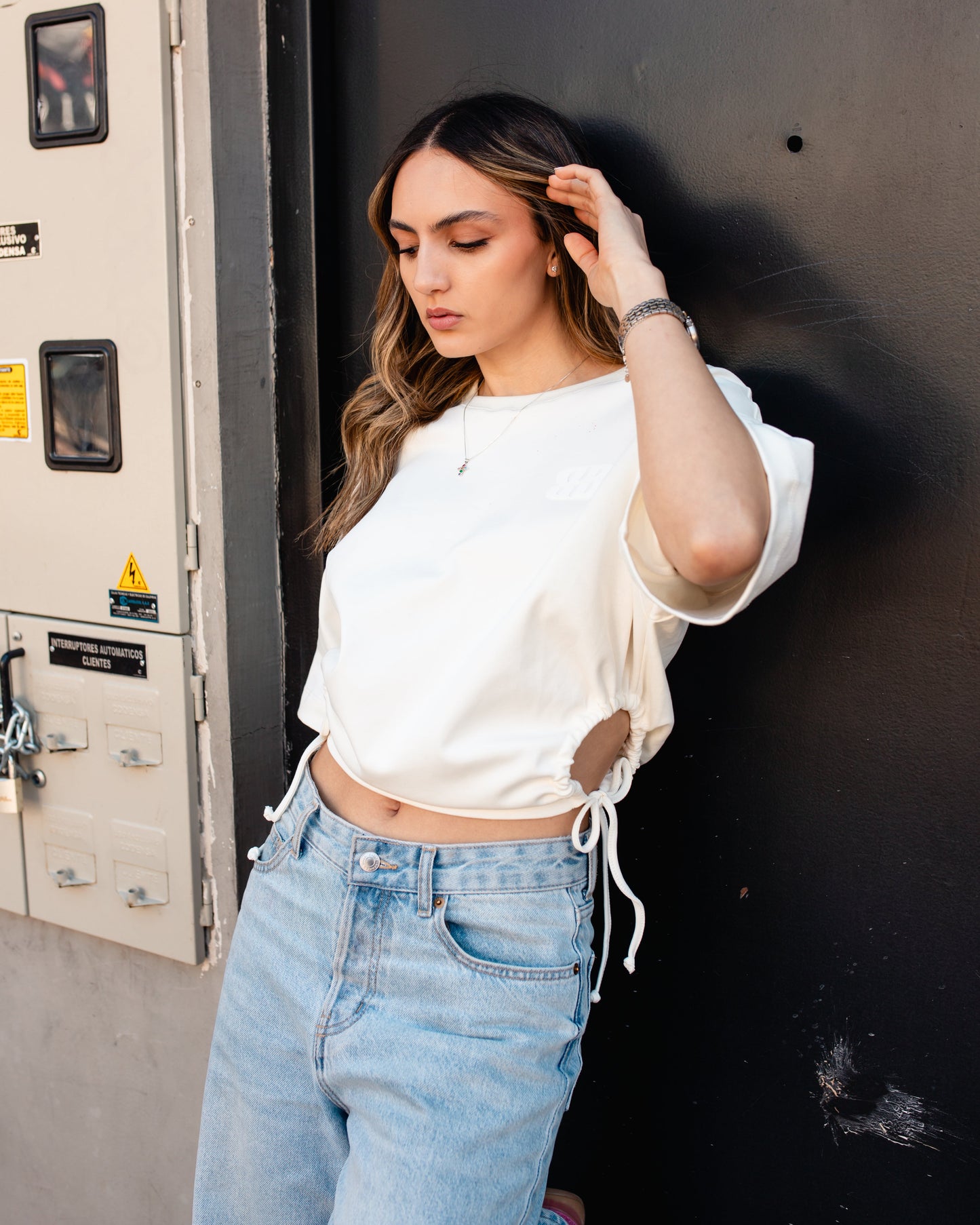 Camiseta Grateful Cut-Outs Crema